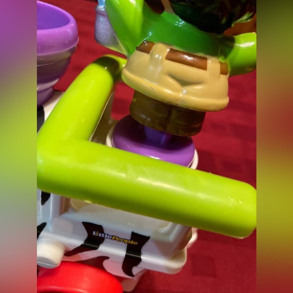 Fisher Price Little People 3-pc. Safari Train - Picture 15 of 16